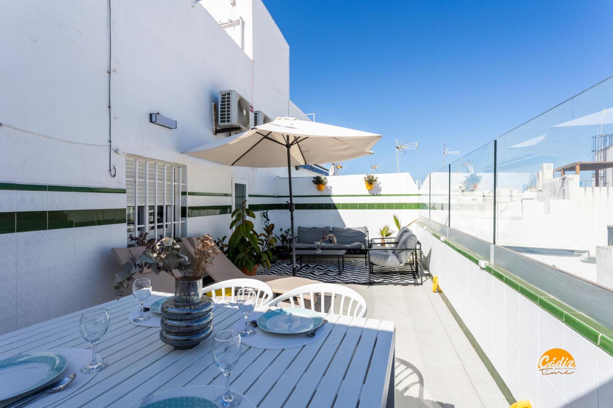 Atico Catedral By Cadiz Time Apartment Bagian luar foto
